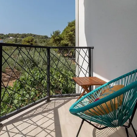Adria Beach House - Lavendar Slatine Exterior photo