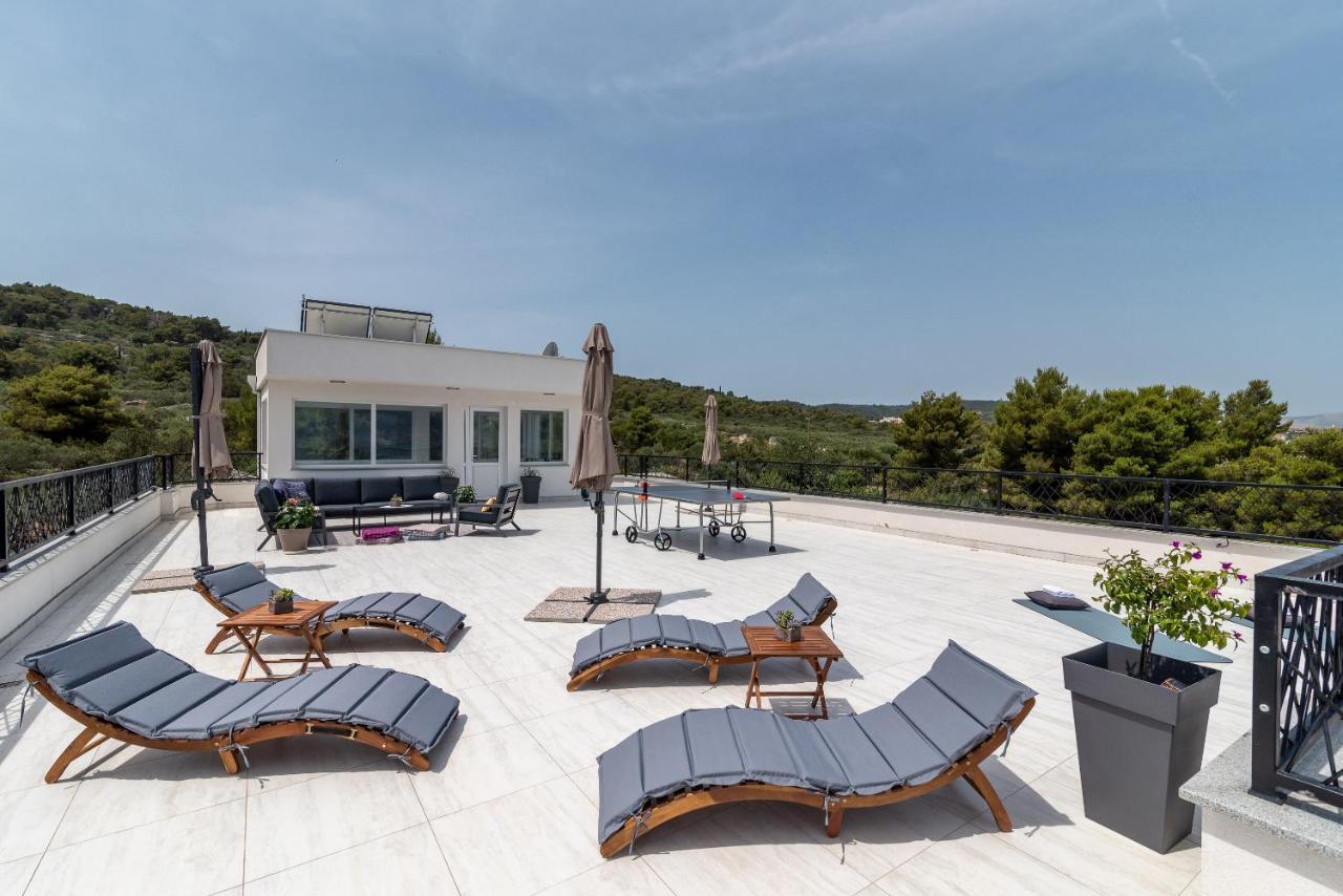 Adria House - Lavendar Slatine